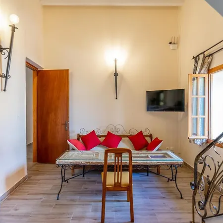 Hotel Cava D