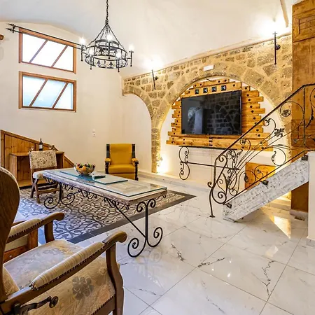Hotel Cava D